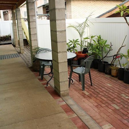 Hostel Honolulu Ngoại thất bức ảnh